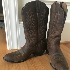 Ariat Cowgirl Boots 6.5